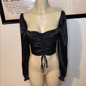 Elegant Black Textured Long Sleeve Crop Top